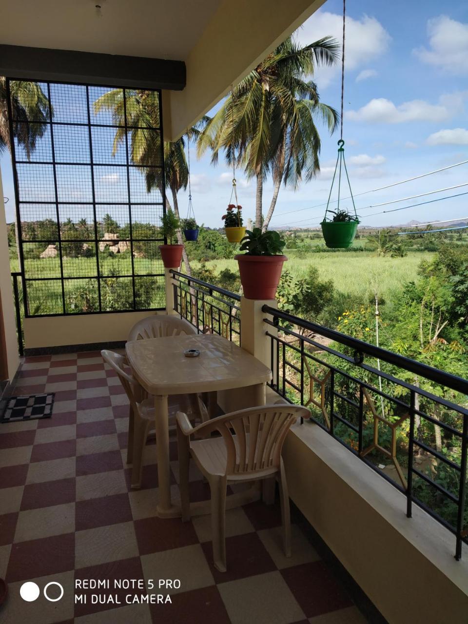 Vaibhav Home Stay Hampi Exterior foto